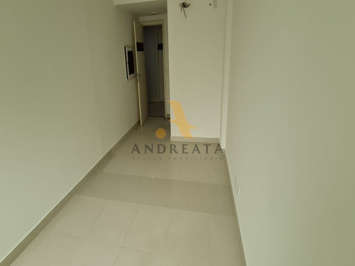 Imagem 4 de 19 de Barra Da Tijuca - Americas Park - Condominio Sunplaza - Maravilhoso Conjuntos De Salas Com Total De 170m² -.valor De Aluguel A Consultar. - Loc5461m - 68779203
