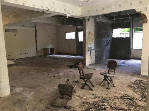 Imagem 19 de 26 de Terreno À Venda, 1260 M² Por R$ 1.600.000,00 - Alphaville - Santana De Parnaíba/sp - Te0218