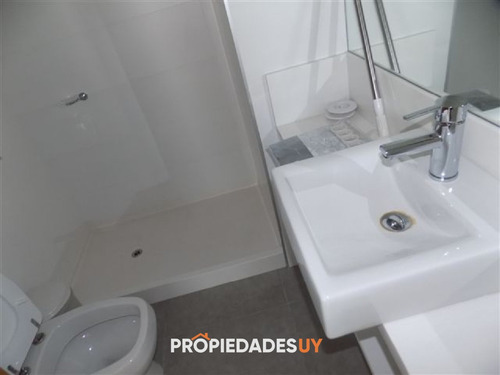 Oportunidad!! Piso Alto Roosevelt Punta Del Este