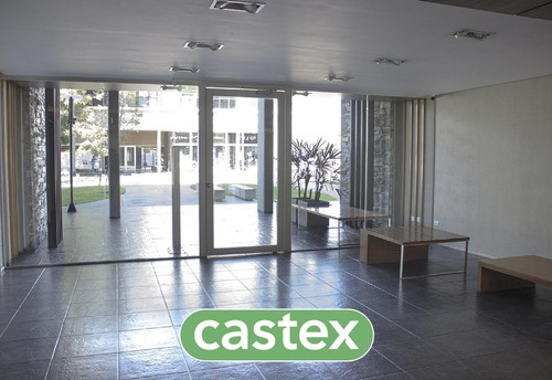 Imagen 3 de 15 de Oficina En Venta En Agora , Pilar