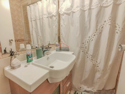 Apartamento En Peninsula - Ref: 5201