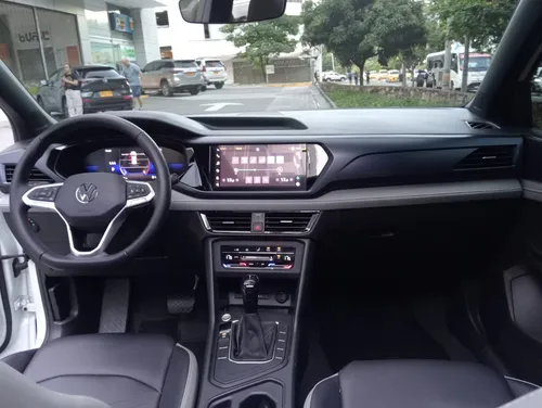 Volkswagen Taos 1.4 Tsi Comfortline Select