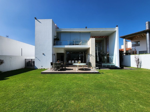 Imagen 3 de 18 de Moderna Casa En Condominio En Las Aguilas
