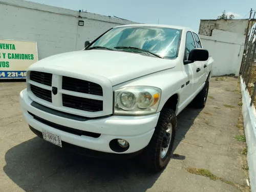 Dodge Ram 2500 5.7 Pickup Crew Cab Slt 4x4 Mt