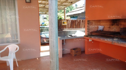 Linda Casa En Venta En La Barra Cerca De La Playa -ref:30259