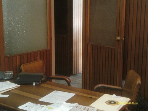 Imagen 2 de 13 de Venta Oficina O *local Comercial* En Pleno Centro De Caracas Av. Baralt