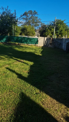 Se Venden Terrenos De 200m2 Y 300 M2 En Parque Alvear Iii. Oportunidad