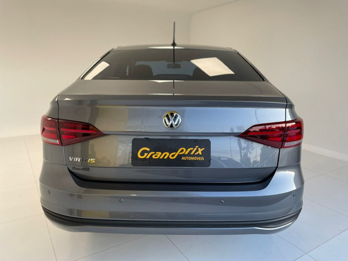 Imagem 5 de 13 de Volkswagen Virtus 2020 1.6 Msi Total Flex Manual Cinza Comp