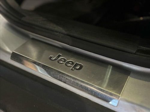 Jeep Cherokee 3.7 Limited 4x4 v6 12v