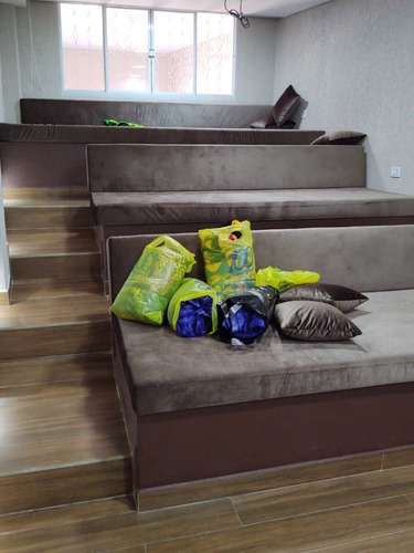 Chácara De Alto Padrão Em Condominio Com Salão De Jogos Cinema 5 Quartos Sendo 3 Suítes Salão Goumet, Academia Piscina Com Outra Área Goumet Com Dois Banheiros E Vestiário Pomar Formado Em Mairinque