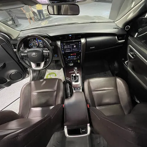 Toyota Fortuner Sw4 2020