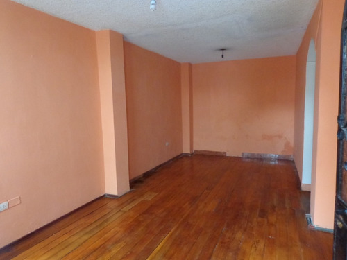 Casa Pequeña Sector Villaflora Cdla. Napo Gangotena