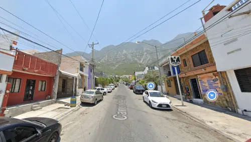 ¡ Bonita Casa En Venta ! (remate) - Las Sombrillas, Santa Catarina, N.l. -jcbb8