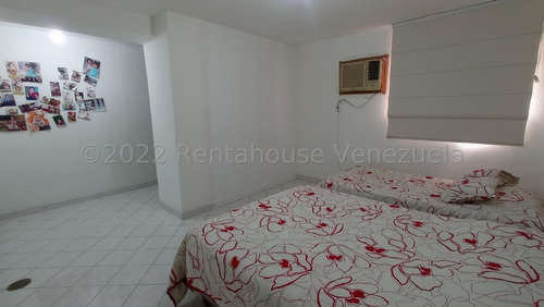Imagen 9 de 11 de Apartamento En Venta Centro-maracay #22-28873 Km.