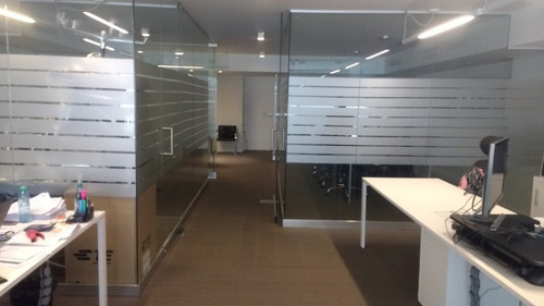 Imagen 8 de 14 de Oficina Comercial · 140 M² · Sobre Av Libertador 1 Cochera
