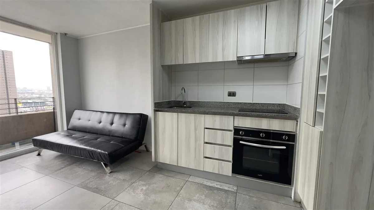Imagen 2 de 24 de Departamento En Arriendo De 2 Dorm. En Estación Central