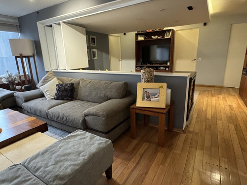 En Venta Departamento Acabados De Lujo, Piso Alto, Areas Comunes
