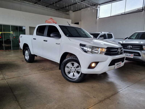 Imagem 3 de 8 de Toyota Hilux 2.8 Std 4x4 Cd