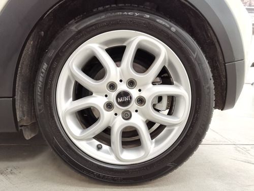 Imagen 7 de 15 de Toyota Prius 2018 1.8 Premium Sr Hibrido At