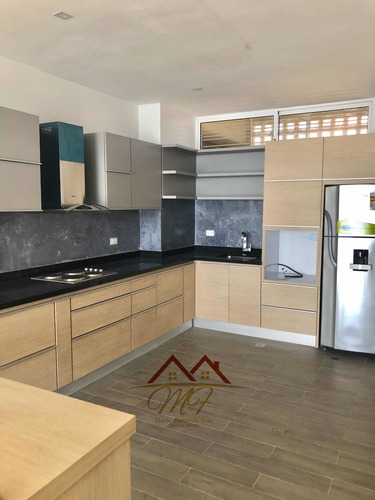 Imagen 3 de 14 de Apartamento Con Vista Al Mar. 2 Hab / 2 Baños. 90mts.