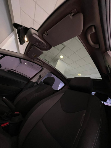 Imagen 8 de 13 de Peugeot 308 Allure 1.6