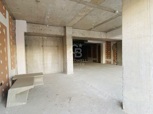 Local Comercial Con Excelente Flujo Peatonal Y Vehicular