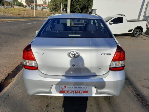 Imagem 5 de 15 de Toyota Etios Sedam X Plus 1.5