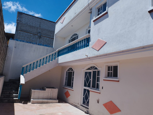 De Oportunidad Se Vende Hermosa Casa Tipo Americana En El Sur De Quito; Negociable.