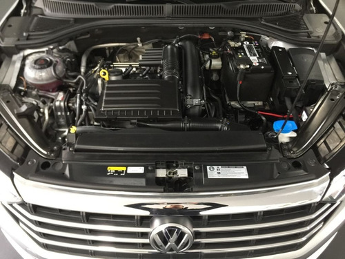 Imagen 13 de 15 de V.w. Jetta A7 Trendline 1.4tfsi 150hp 6 Vel.manual Ra16 2020
