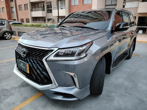 Lexus LX 5.7 570