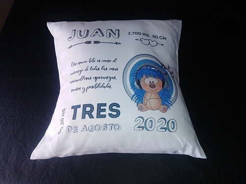 Imagen 5 de 12 de Bebés Almohadón Datos De Nacimiento. Ideal Regalo 40x40 Cm