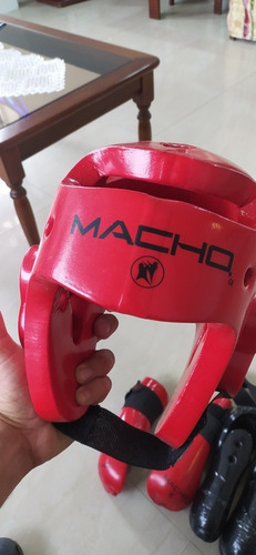 Imagen 1 de 5 de Casco, Guante Y Zapatos De Karate Para Niños