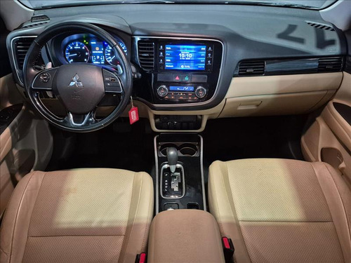 Mitsubishi Outlander 2.2 4x4 16v Diesel 4p Automático