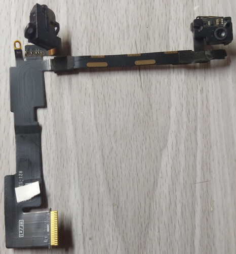 Flex Camara Frontal Y Jack De Audífonos Ipad 2 A1395 (Usado)