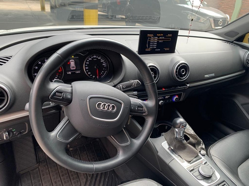 Audi A3 Sportback 2016 1.8 T Fsi Stronic 180cv