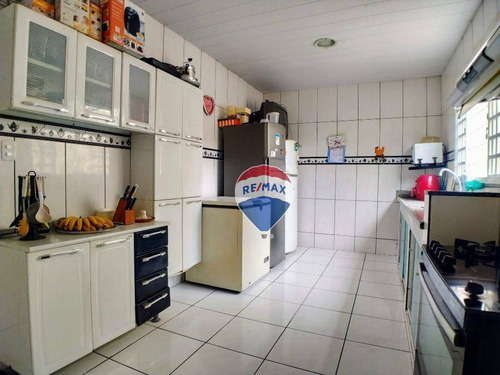 Imagem 9 de 23 de Casa Tríplex 4 Dormitórios 251m² No Bairro Padre Belizário - Ca0668