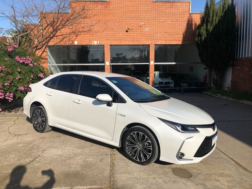 Imagen 3 de 8 de Toyota Corolla