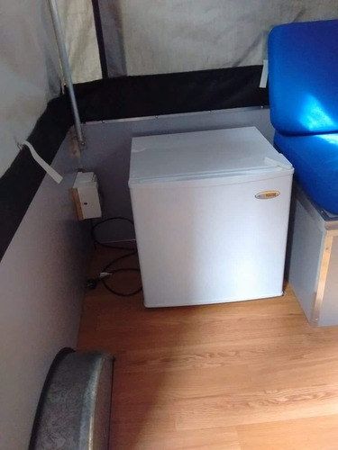 Trailer Semiautomático 3 Personas Homologado Cubiertas Nueva