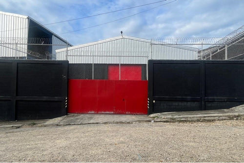 Nave Industrial En Alquiler En Cerros De Palmarejo Km 16 1/2 Autopista Duarte