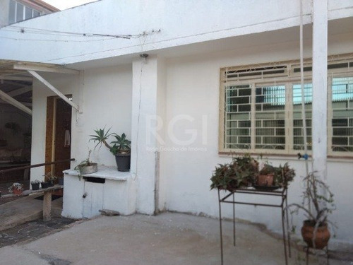 Casa Em Belém Velho Com 2 Dormitórios - Mi270704