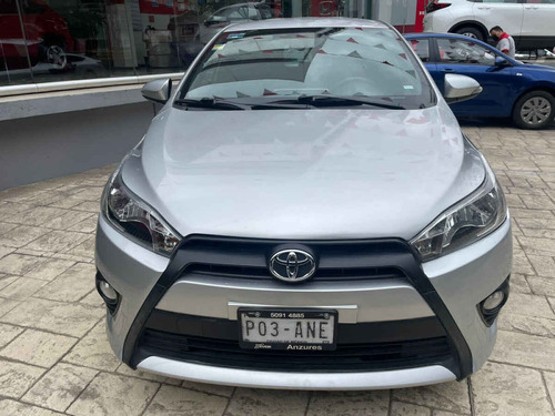 Imagen 8 de 15 de Toyota Yaris 2017 5p Hatchback S L4/1.5 Aut