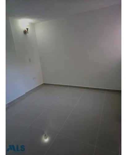 Hermoso Apartamento Con Excelente Distribución, V...(mls#253477)