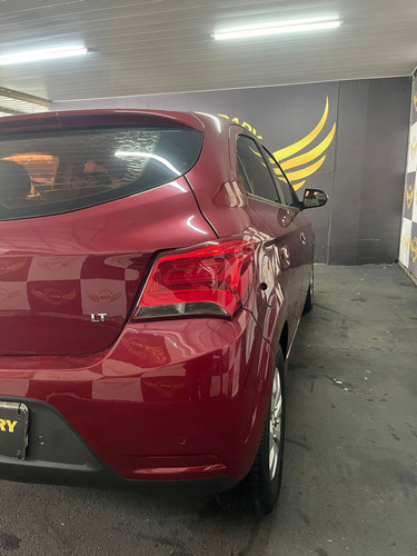 Chevrolet Onix HATCH LT 1.0 8V FlexPower 5p Mec.