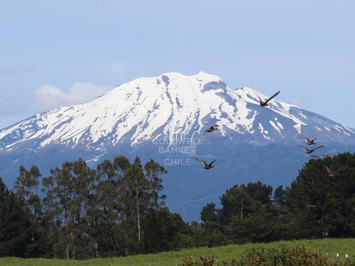 Casa Cerca De Puerto Varas Con Vista Al Lago Y Volcanes