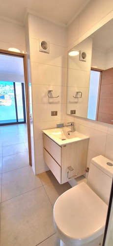Vende, Moderno Dpto. En Edificio Boulevard (72748)
