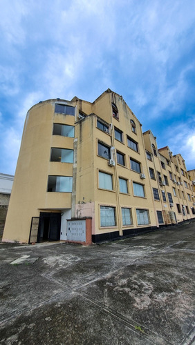 Apartamento En Alquiler Buenaventura La Castellana
