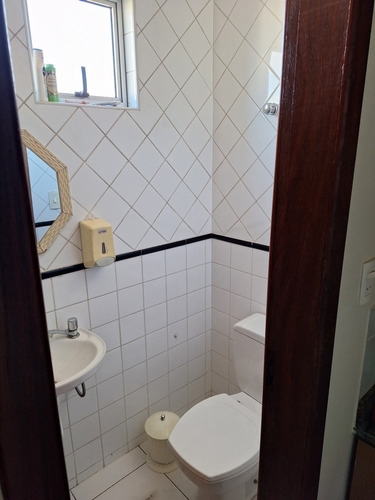 Sala Comercial Com Vaga De Garagem No Centro De Betim
