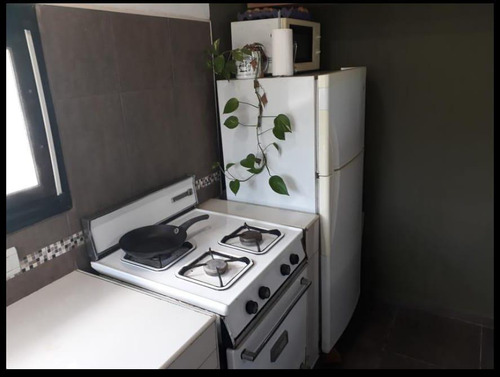 Casa En Venta De 2 Dormitorios La Plata ( La Hermosura)