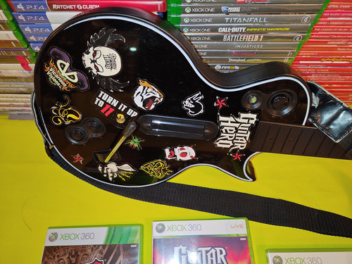 Guitarra Para Xbox 360 Y 1 Juego De Guitarhero A Escoger (Usado)