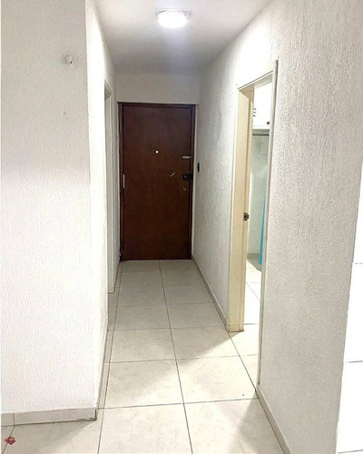 Venta De Apto De 60 Mts Con Vista Al Mar En Playa Grande, Edo. La Guaira.
